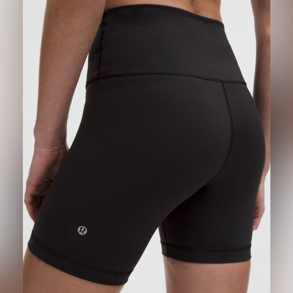 Lululemon Wunder Train High-Rise Short 6" in Black